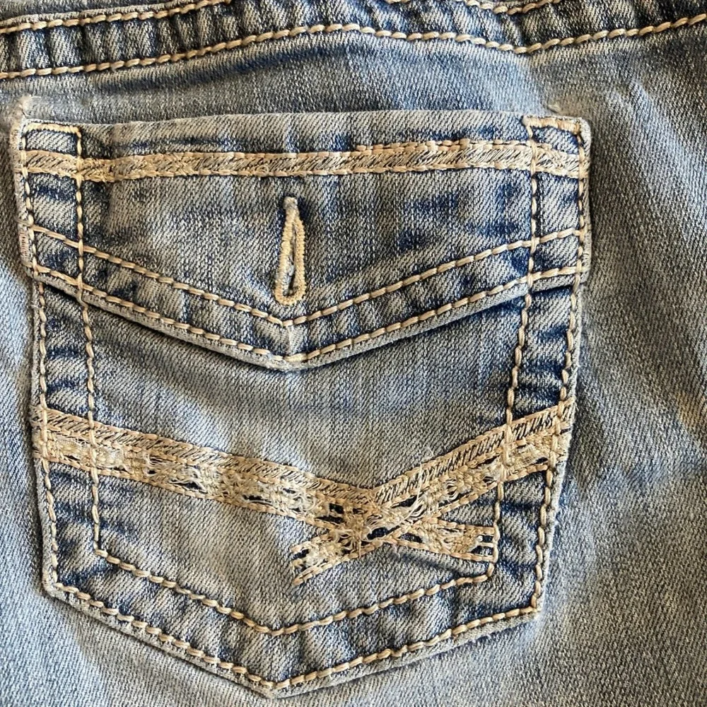 BKE Jeans Jeans Womens 30L (30x31) Payton Curvy Bootcut Medium Wash Stretch